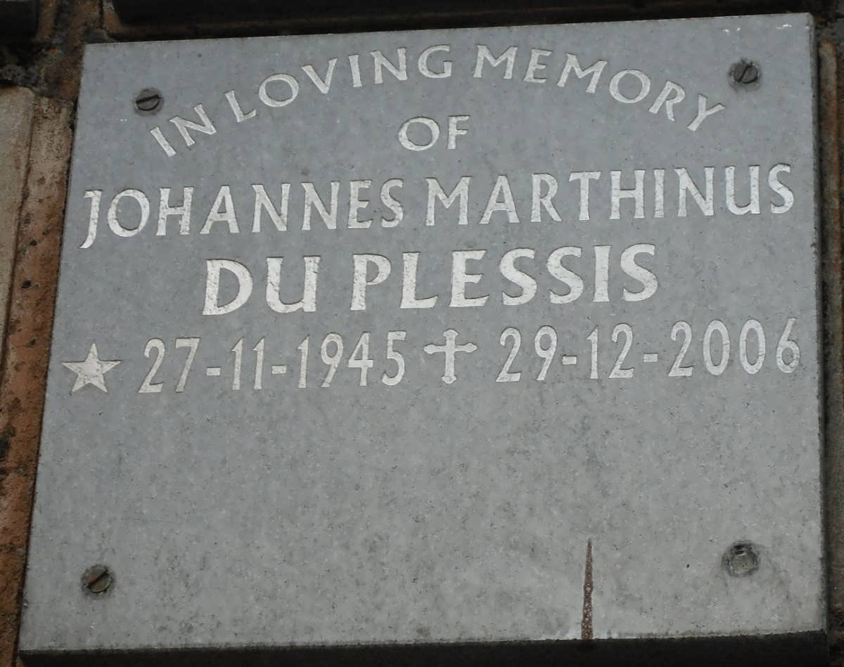 PLESSIS Johannes Marthinus, du 1945-2006