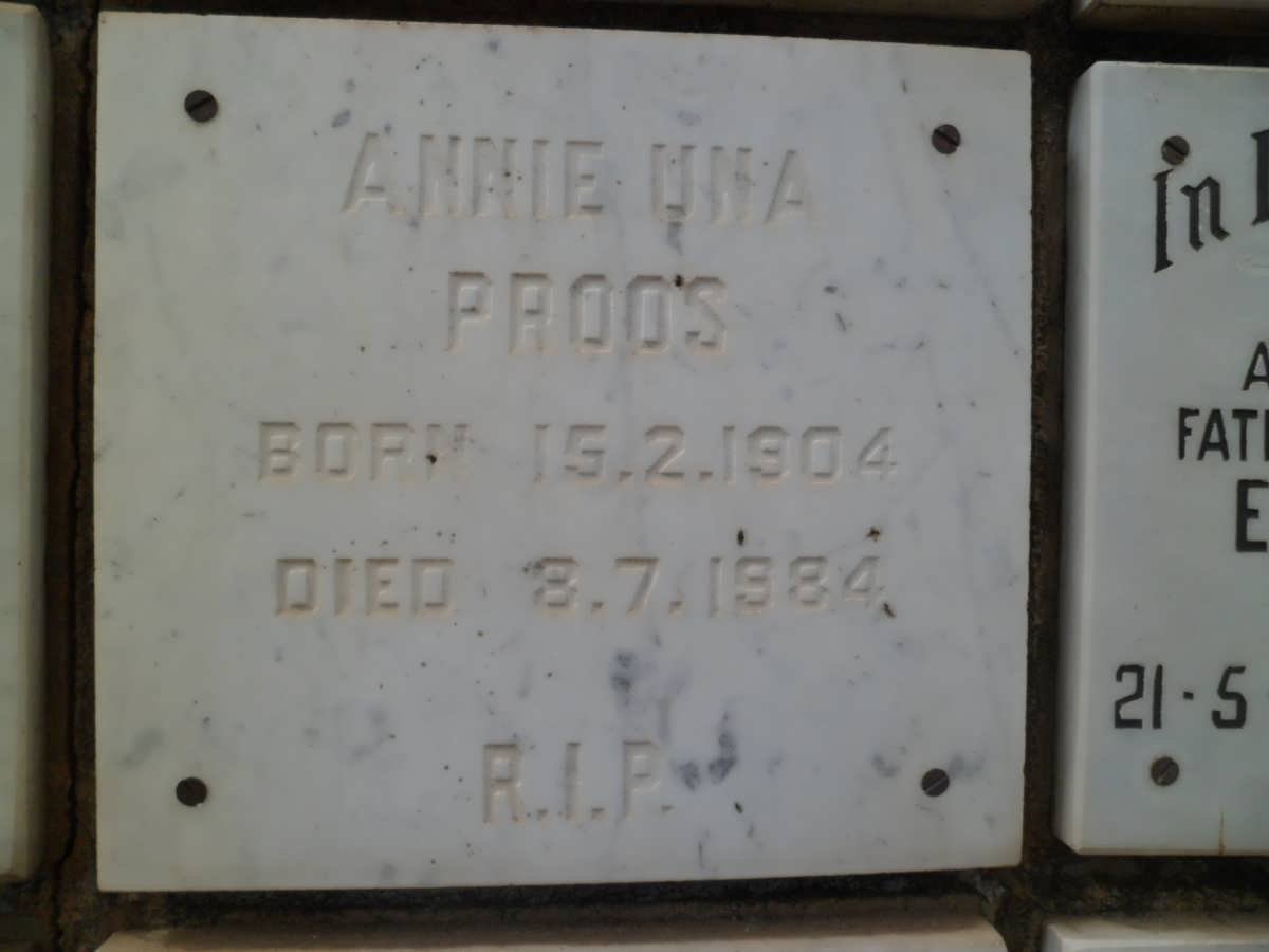 PROOS Annie Una 1904-1984