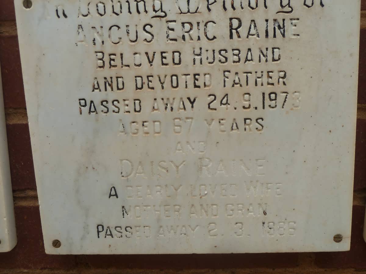 RAINE Angus Eric -1973 &amp; Daisy -1986