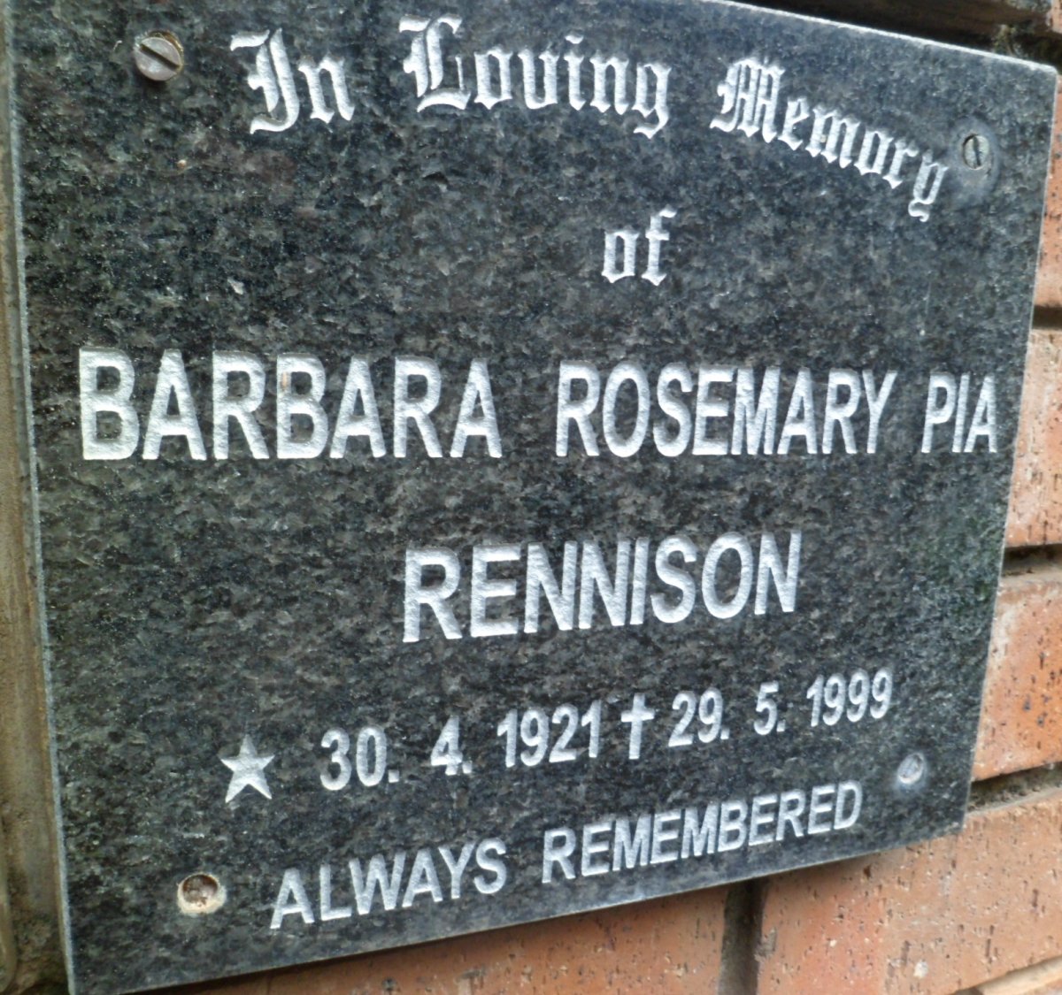 RENNISON Barbara Rosemary Pia 1921-1999