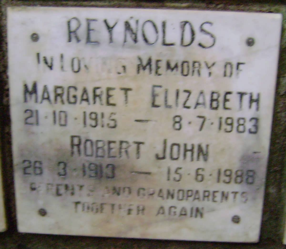 REYNOLDS Robert John 1913-1988 &amp; Margaret Elizabeth 1915-1983