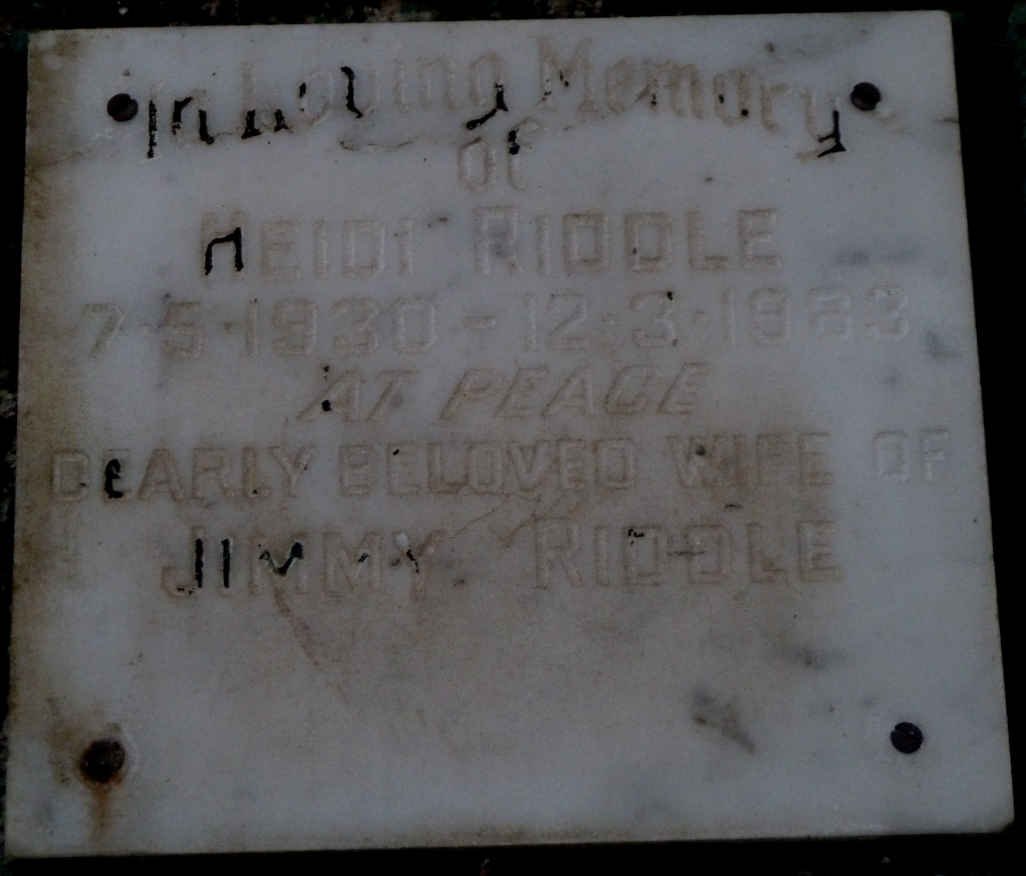 RIDDLE Heidi 1930-1983