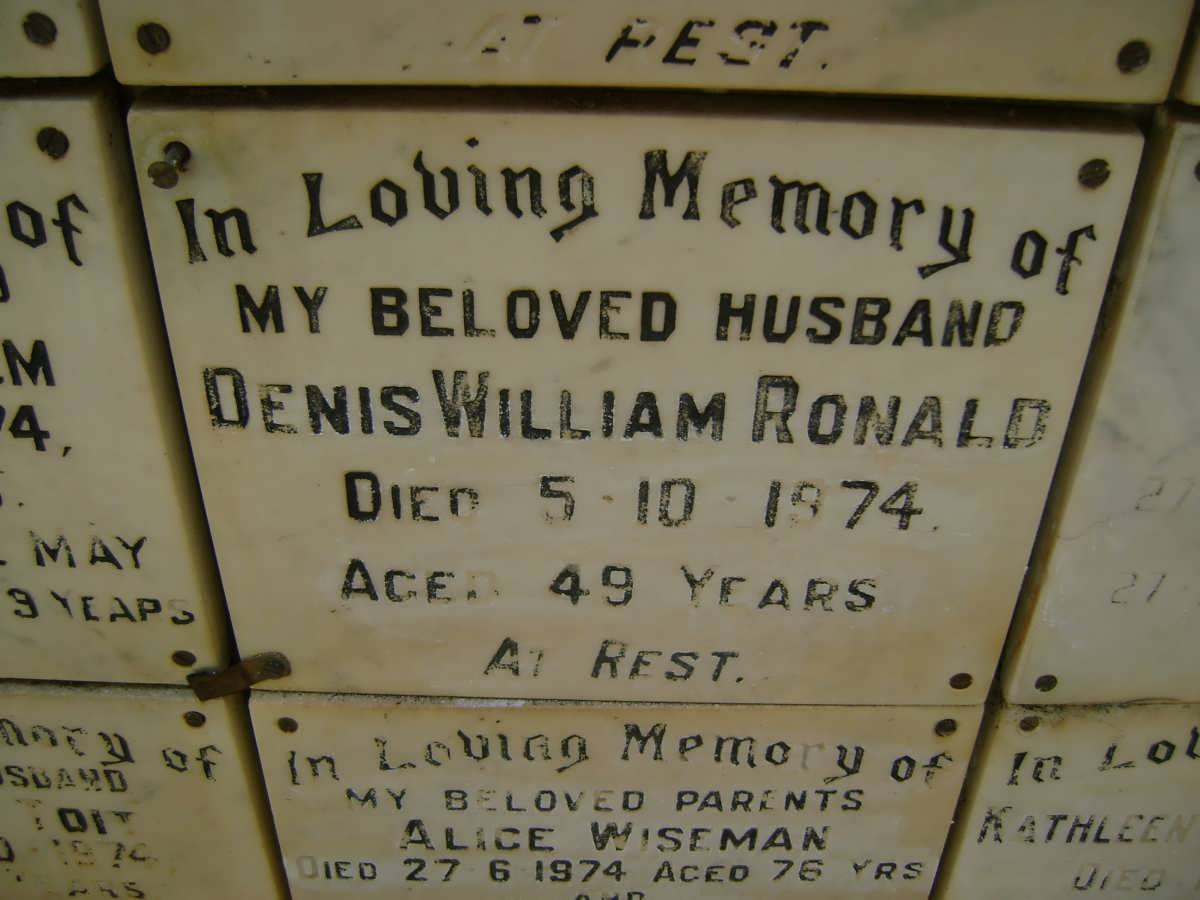 RONALD Denis William 1974