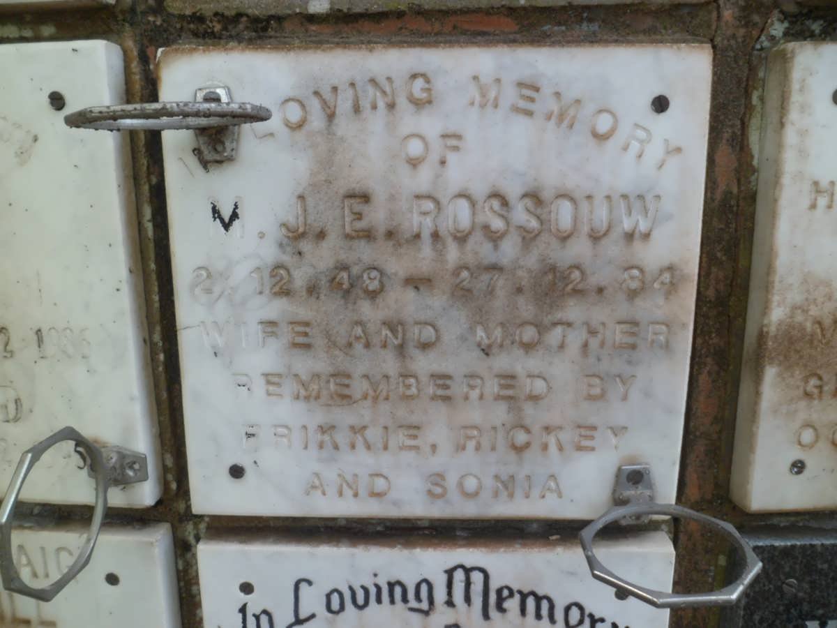 ROSSOUW M.J.E. 1948-1984