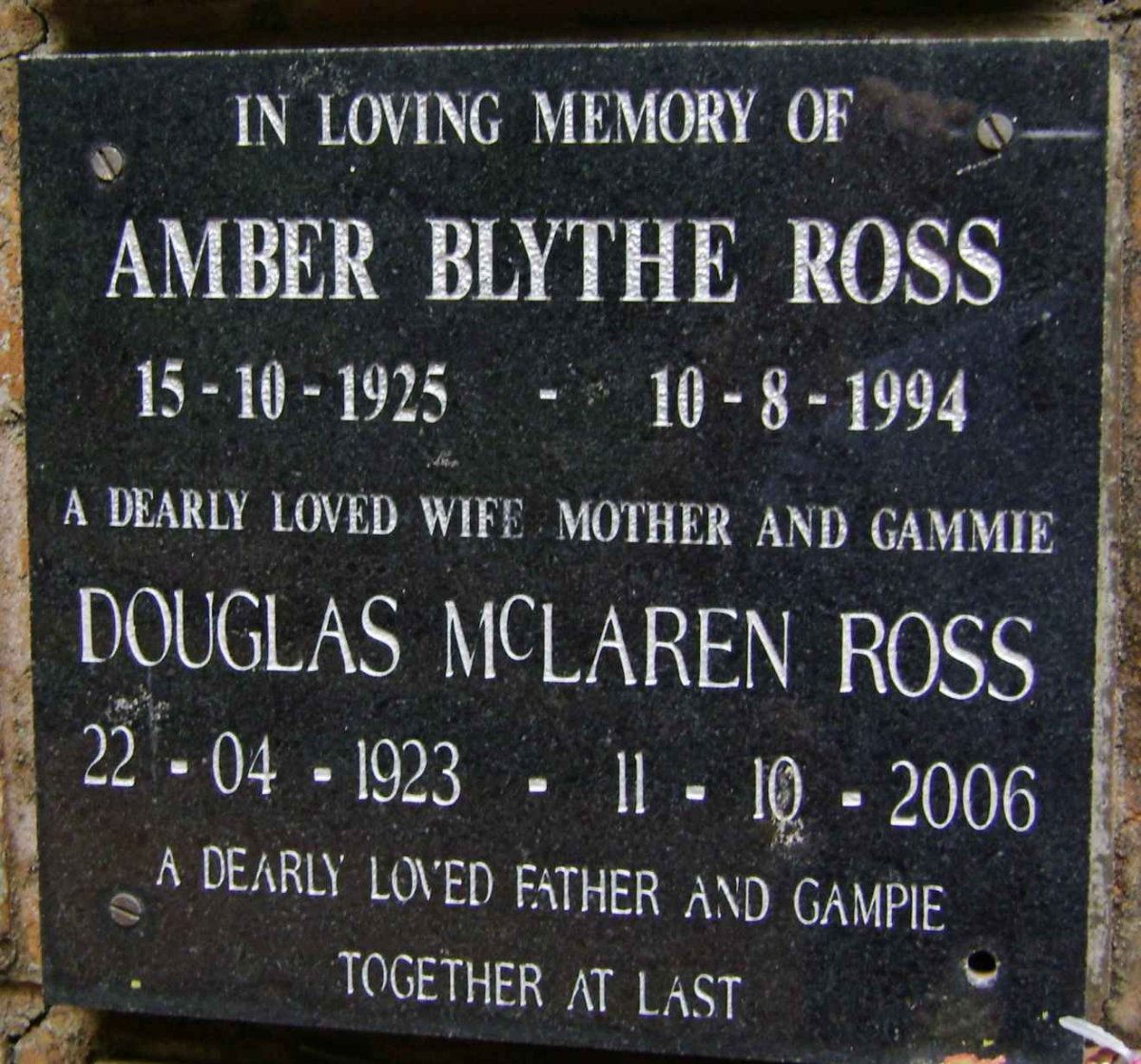 ROSS Douglas McLaren 1923-2006 &amp; Amber Blythe 1925-1994