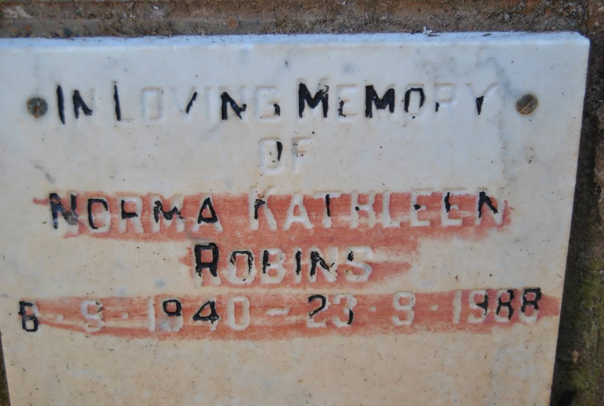 ROBINS Norma Kathleen 1940-1988