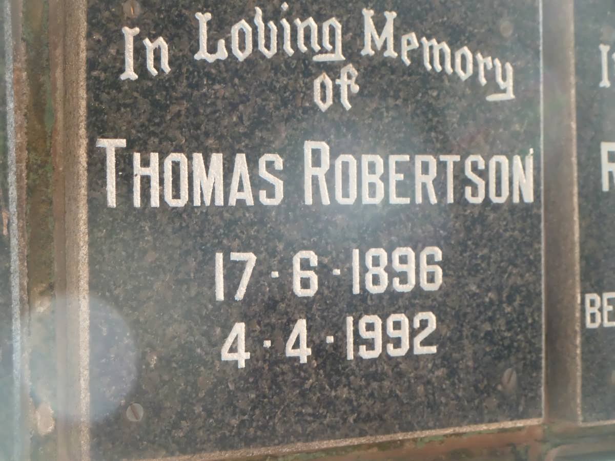 ROBERTSON Thomas 1896-1992
