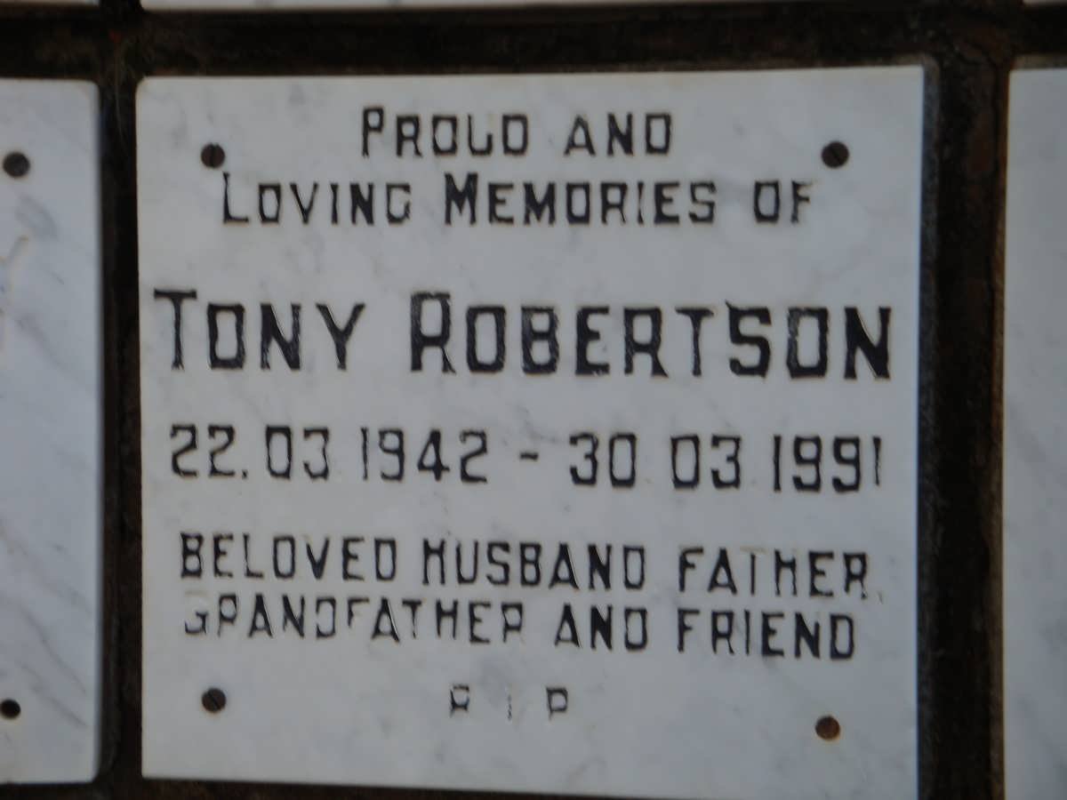 ROBERTSON Tony 1942-1991