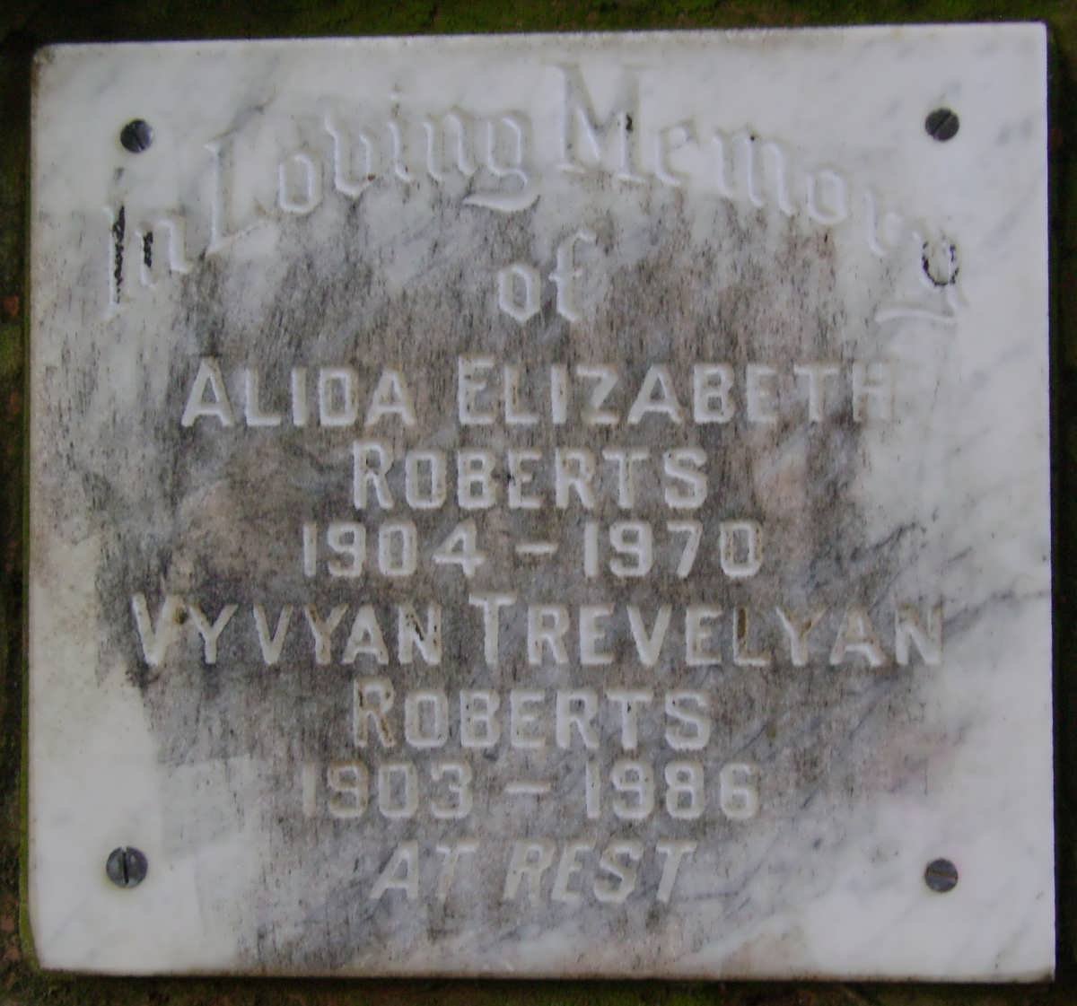 ROBERTS Vyvyan Trevelyan 1903-1986 &amp; Alida Elizabeth 1904-1970