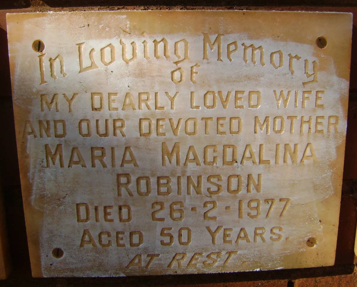 ROBINSON Maria Magdalina -1977