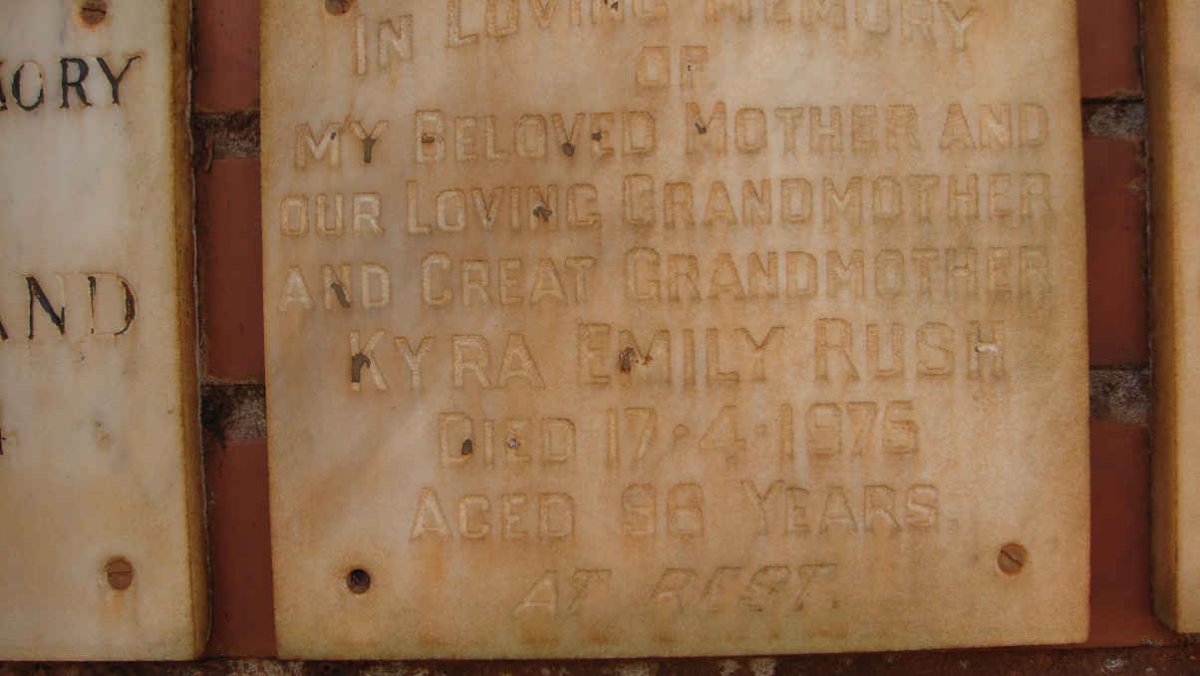 RUSH Kyra Emily -1975