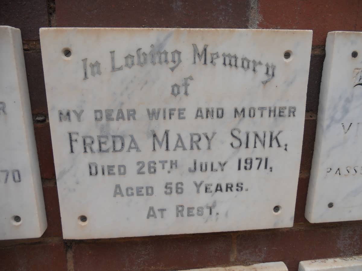 SINK Freda Mary -1971