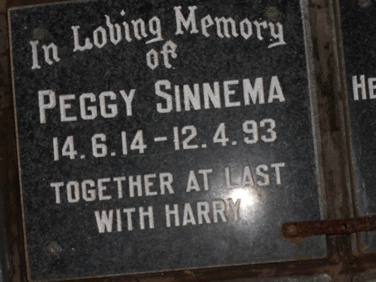SINNEMA Peggy 1914-1993