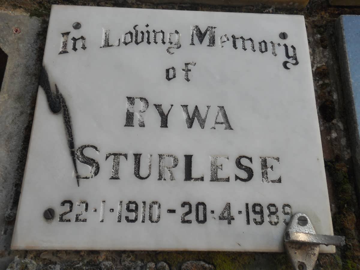 STURLESE Rywa 1910-1989