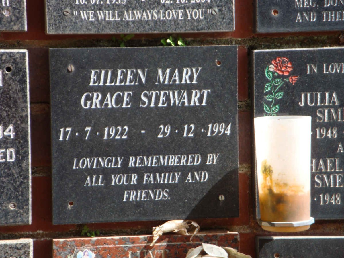 STEWART Eileen Mary Grace 1922-1994