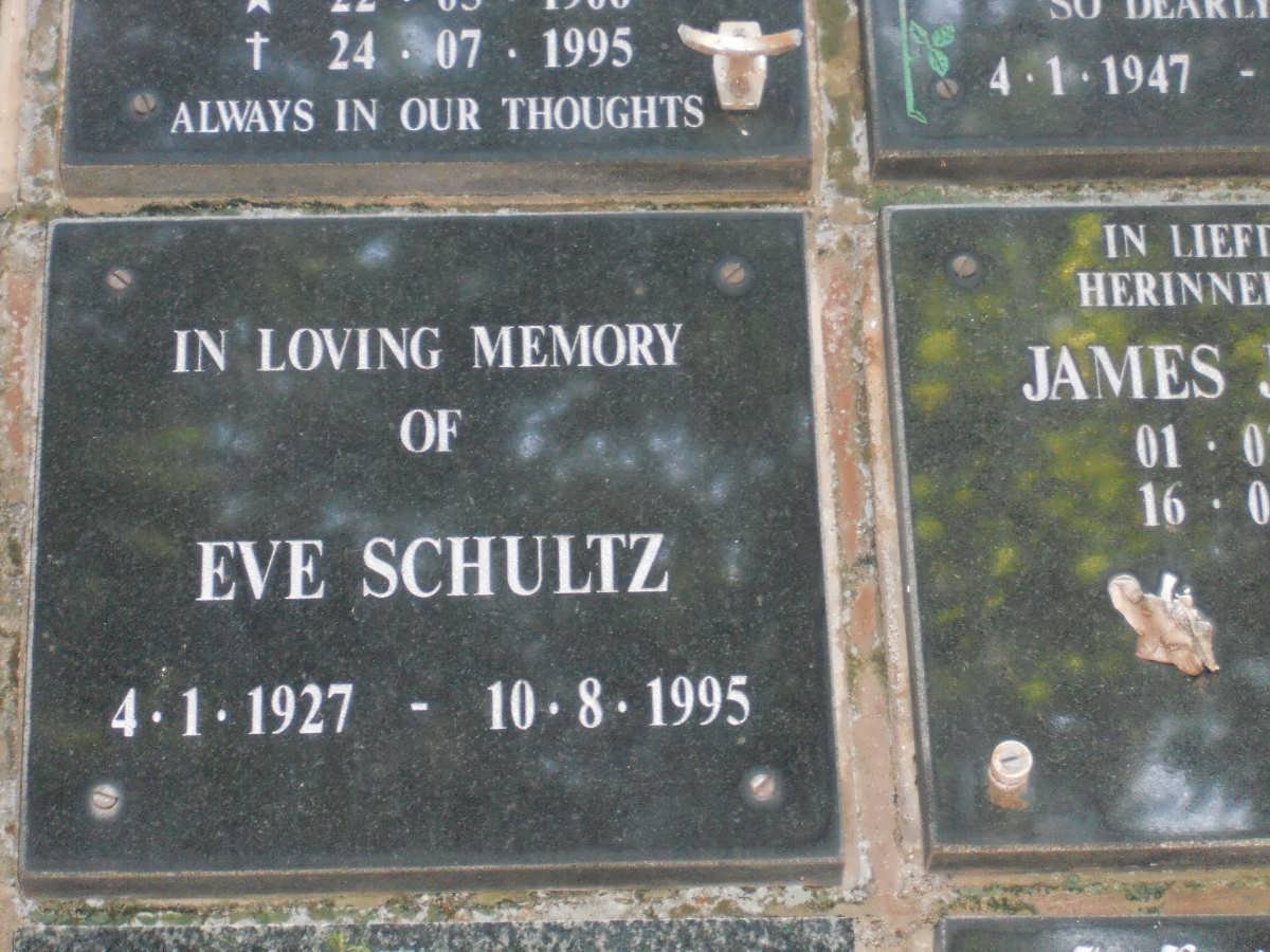 SCHULTZ Eve 1927-1995