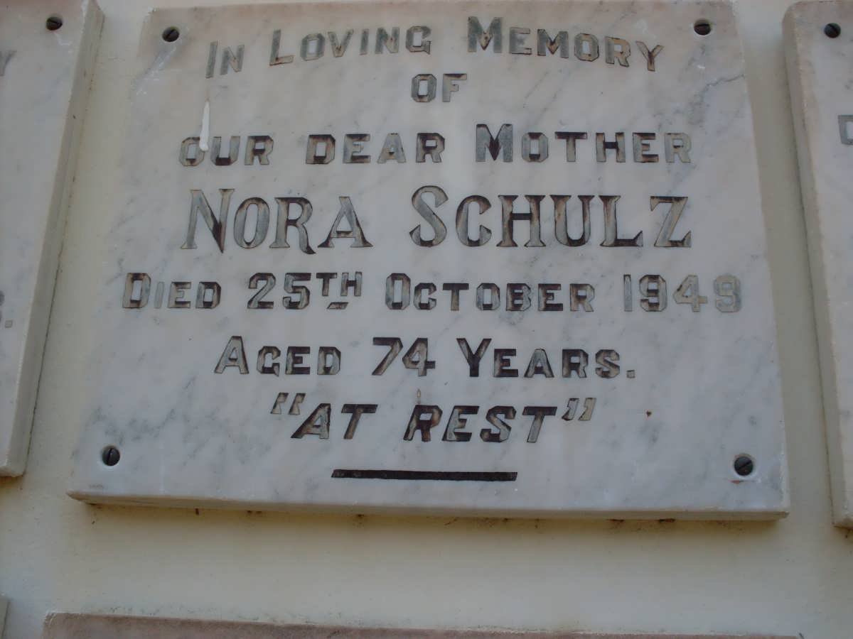 SCHULTZ Nora -1949