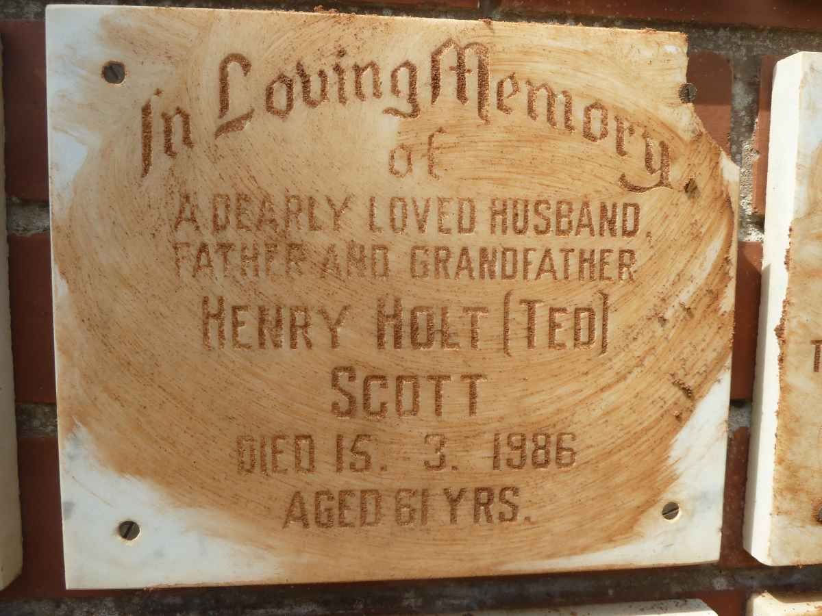 SCOTT Henry Holt -1986