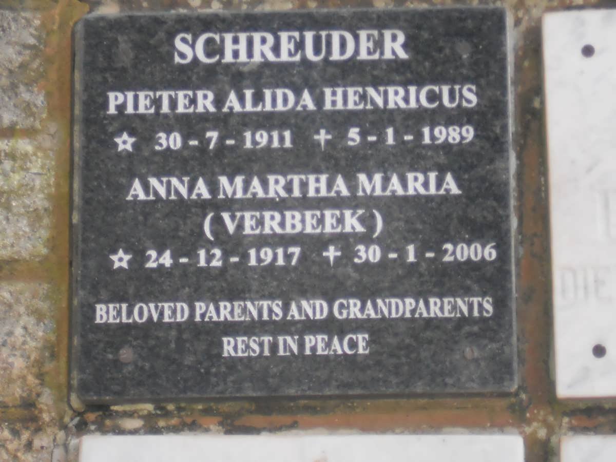 SCHREUDER Pieter Alida Henricus 1911-1989 &amp; Anna Martha Maria VERBEEK 1917-2006