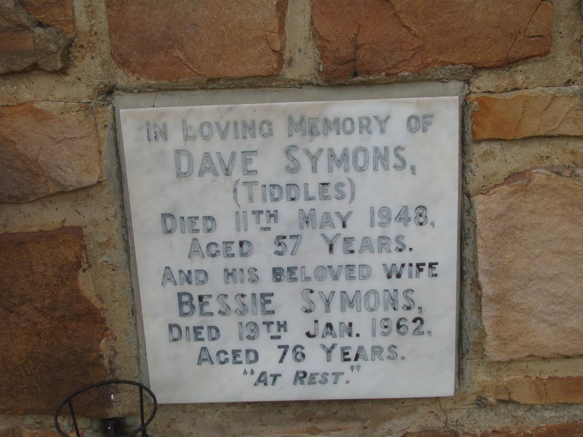 SYMONS Dave -1948 &amp; Bessie -1962