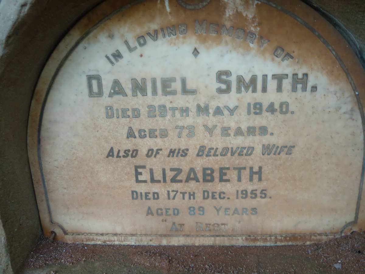 SMITH Daniel -1940 &amp; Elizabeth -1955