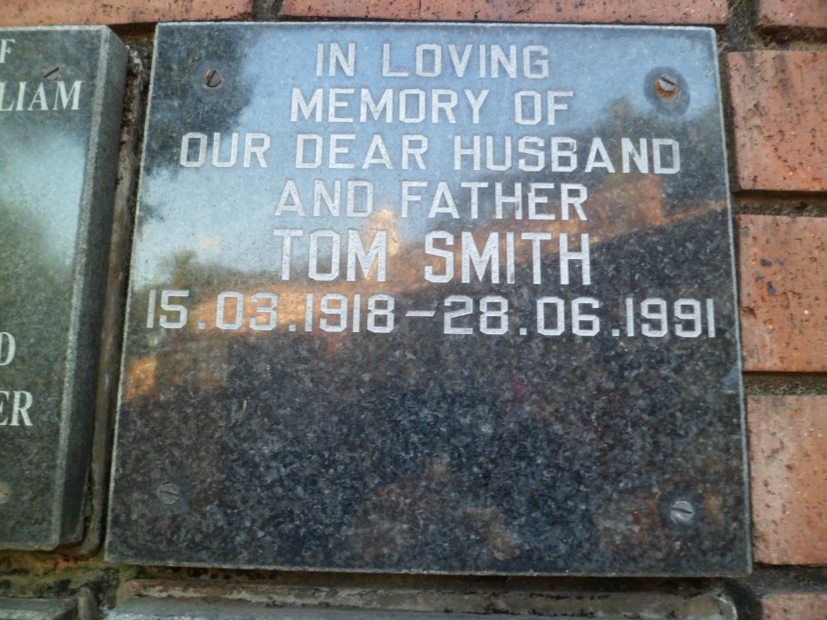 SMITH Tom 1918-1991