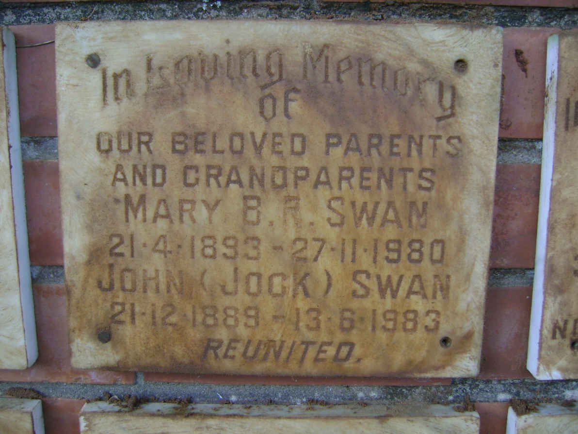 SWAN John 1889-1983 &amp; Mary B.R. 1893-1980