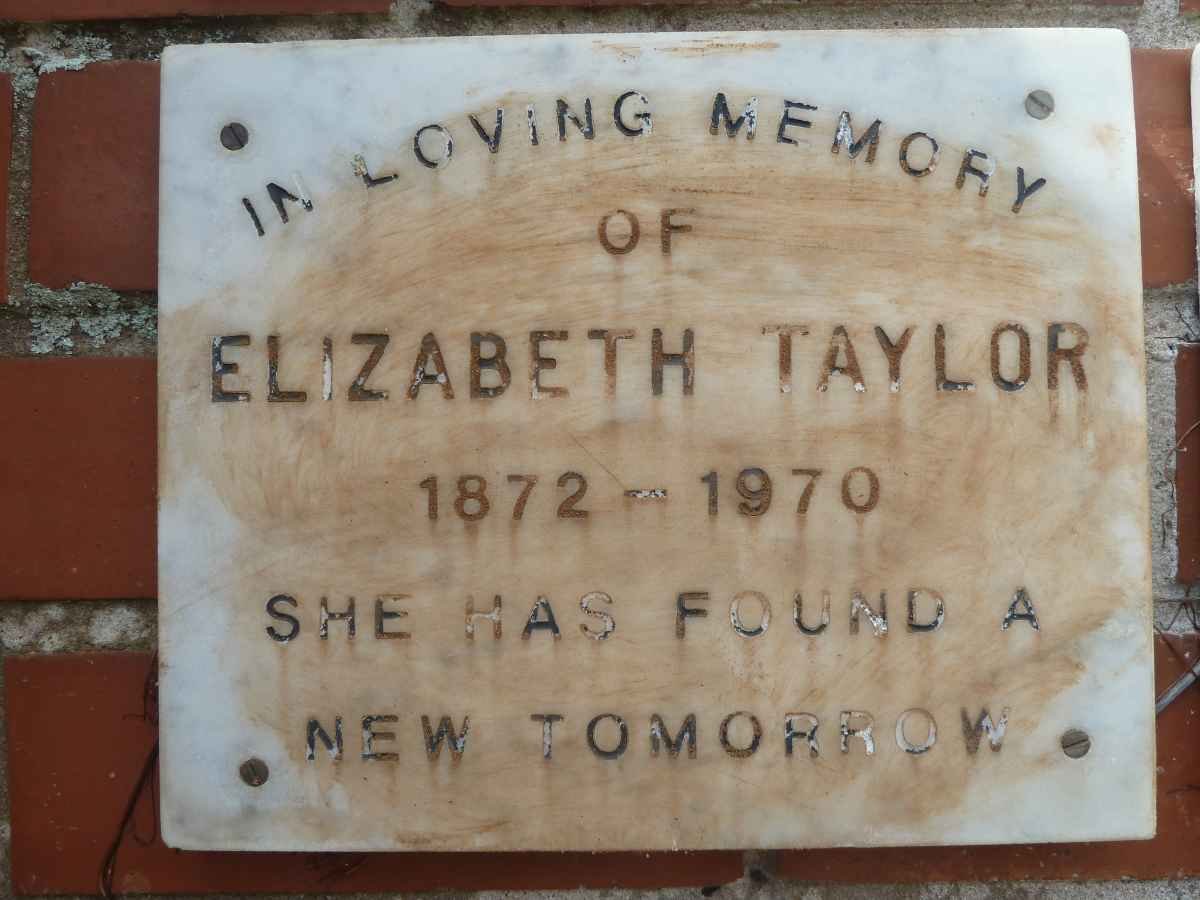 TAYLOR Elizabeth 1872-1970