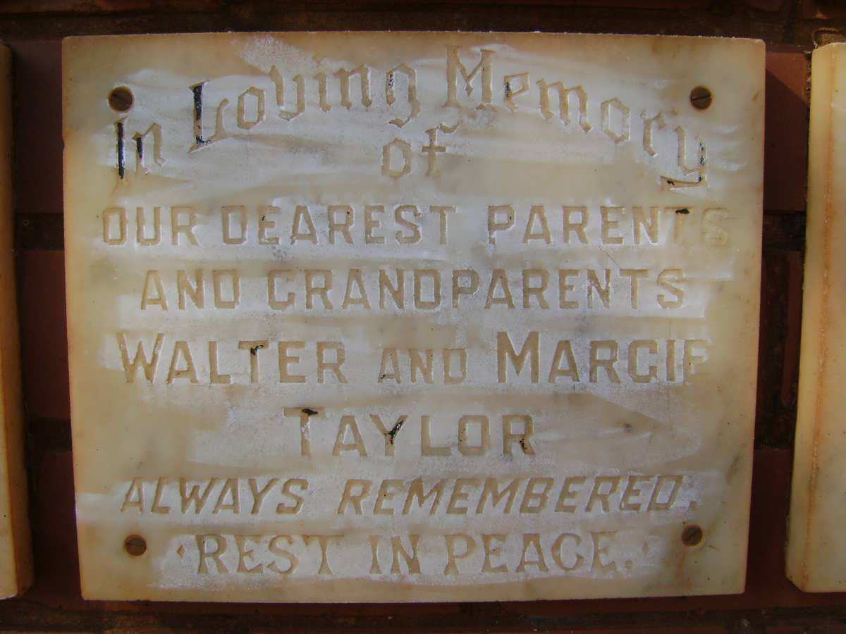 TAYLOR Walter &amp; Margie