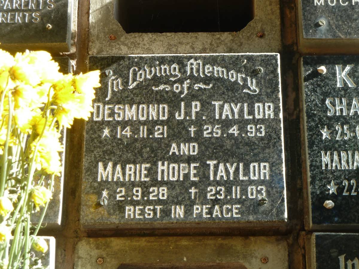 TAYLOR Desmond J.P. 1921-1993 &amp; Marie Hope 1928-2003