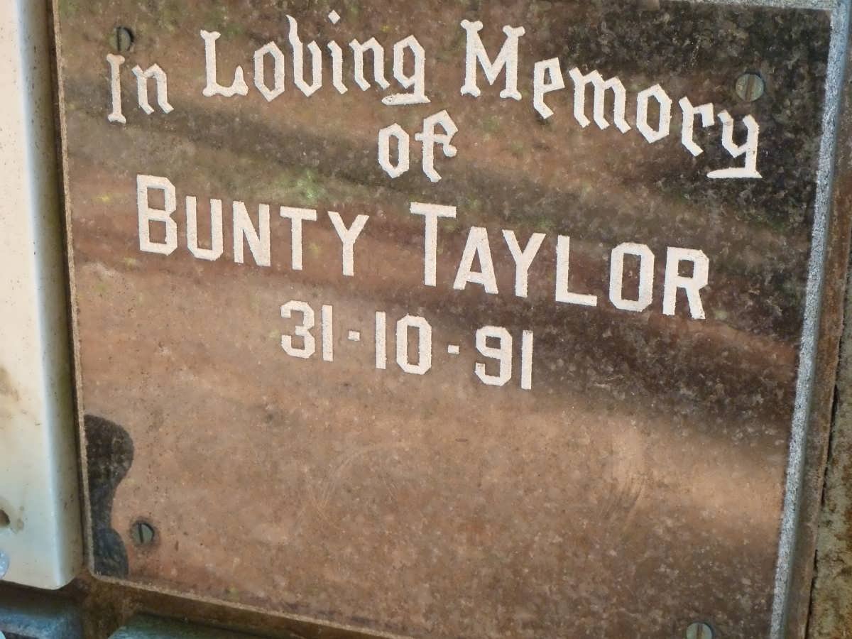 TAYLOR Bunty -1991