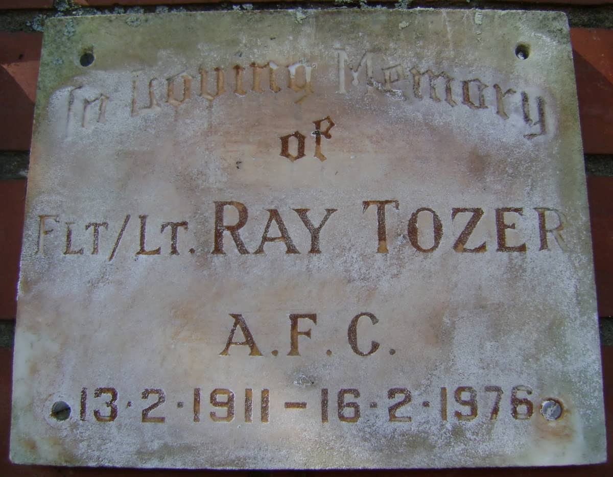 TOZER Ray 1911-1976