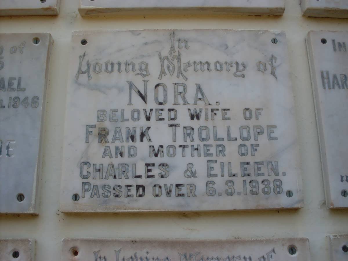 TROLLOPE Nora -1938