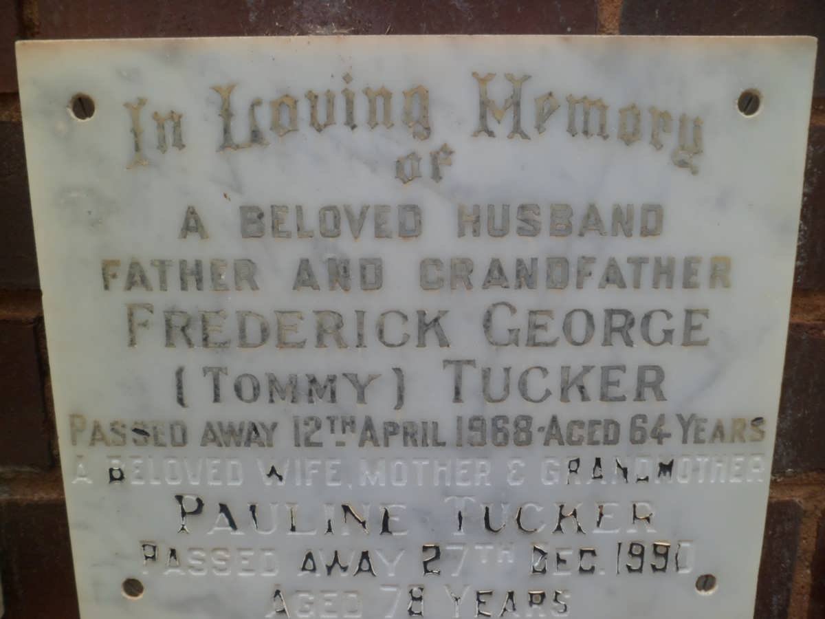 TUCKER Frederick George -1968 &amp; Pauline -1990