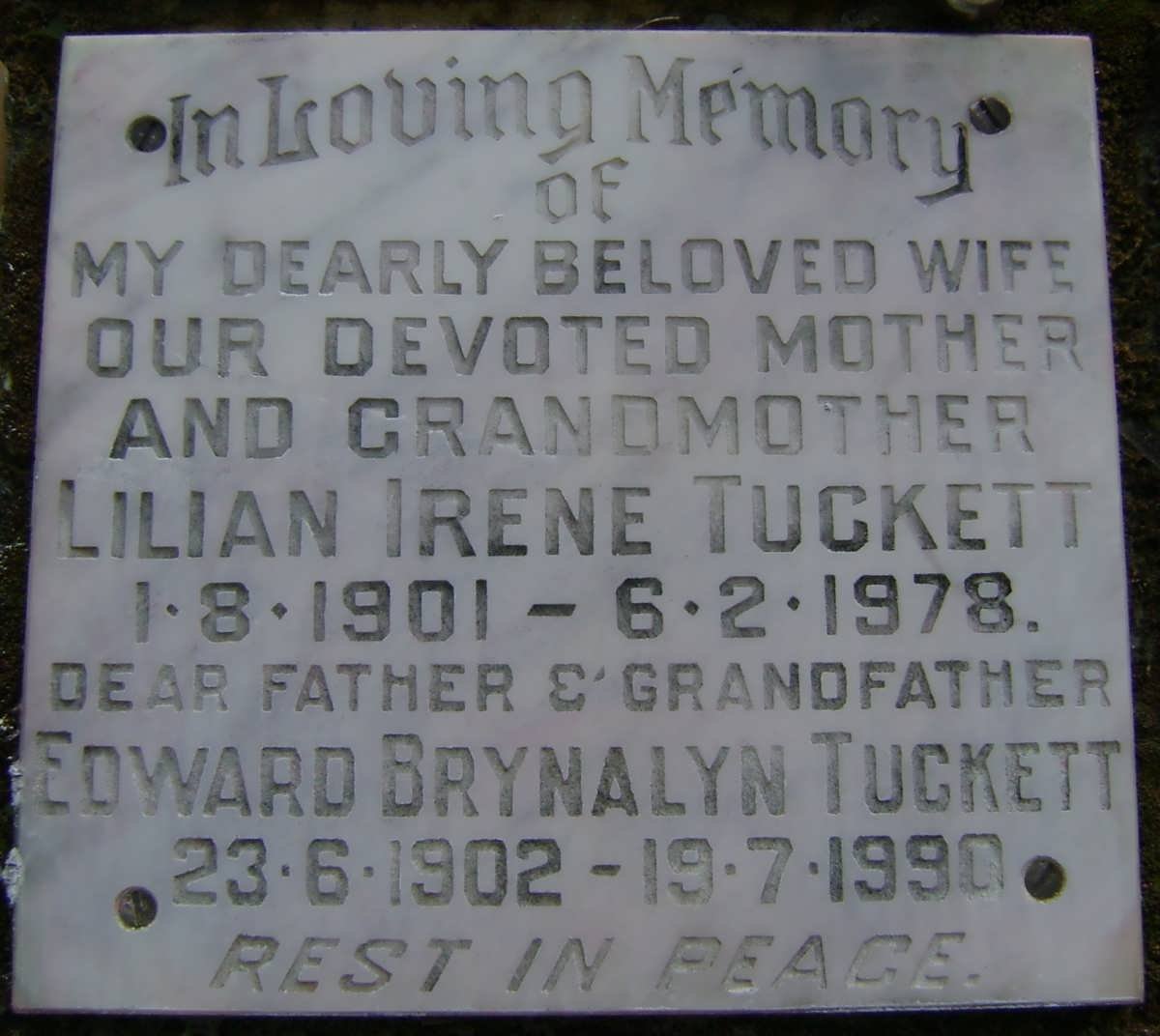 TUCKETT Edward Brynalyn 1902-1990 &amp; Lilian Irene 1901-1978