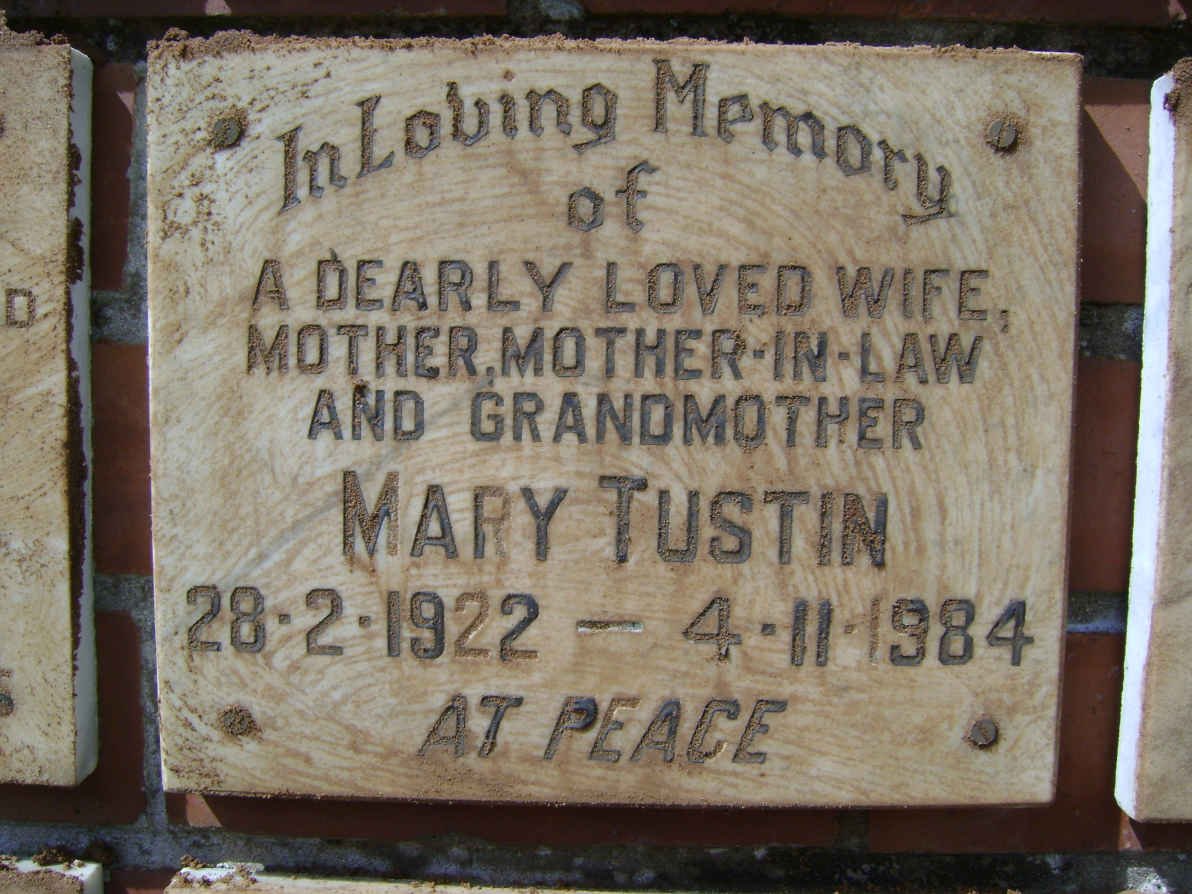 TUSTIN Mary 1922-1984