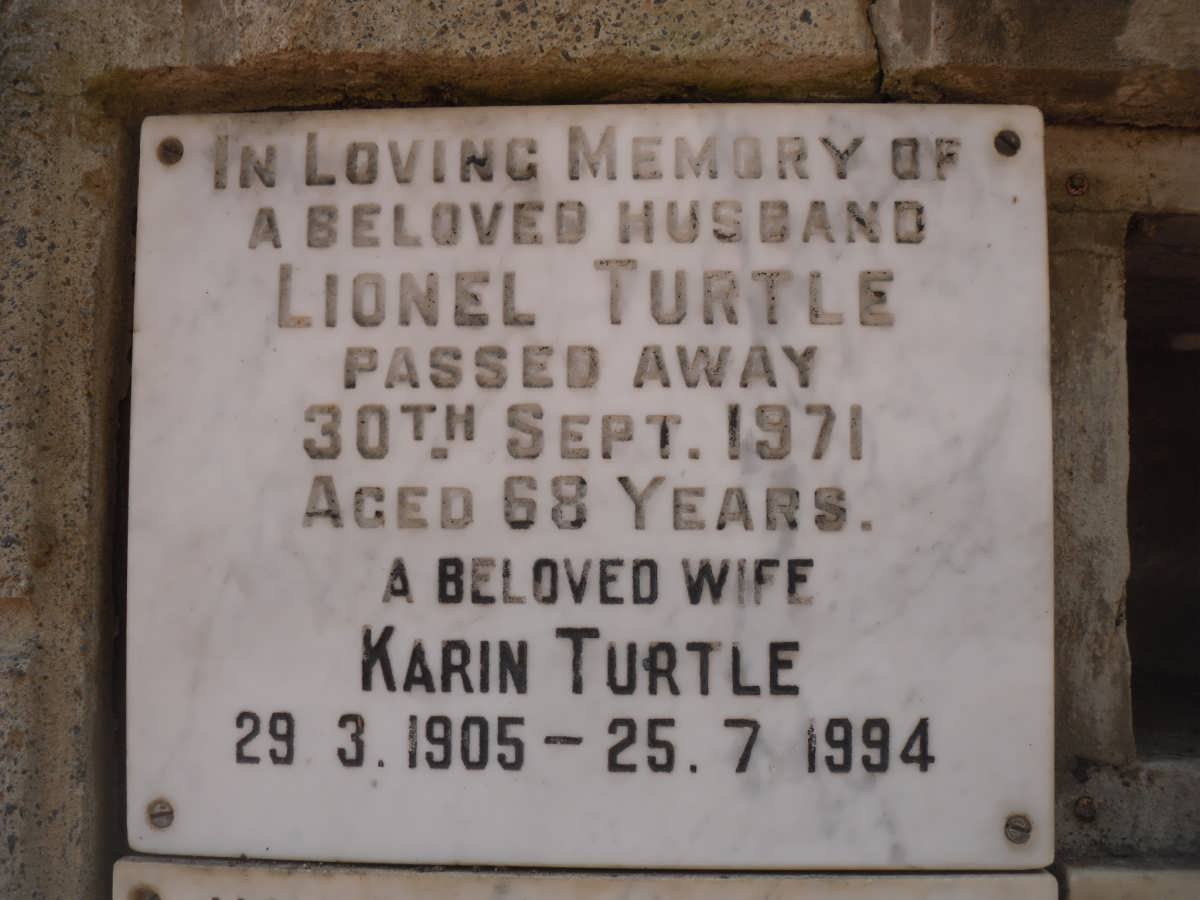 TURTLE Lionel -1971 &amp; Karin 1905-1994