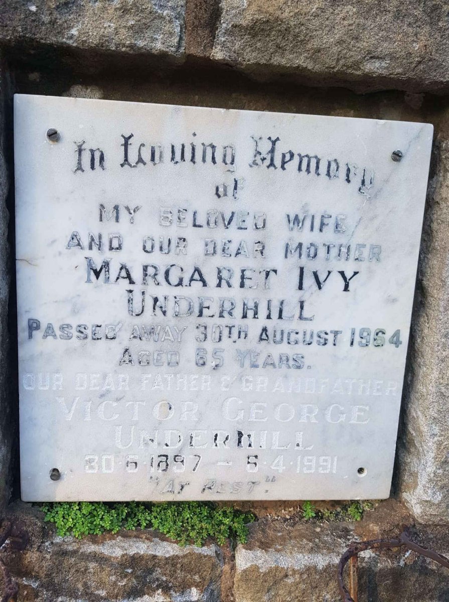 UNDERHILL Victor George 1897-1991 &amp; Margaret Ivy KINGSTON 1898-1964
