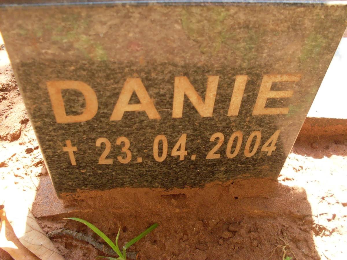 ? Danie -2004
