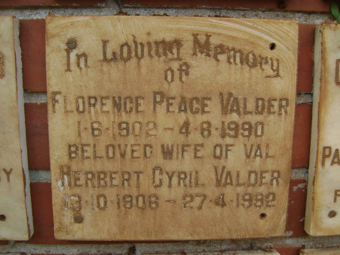 VALDER Herbert Cyril 1906-1982 &amp; Florence Peace 1902-1990