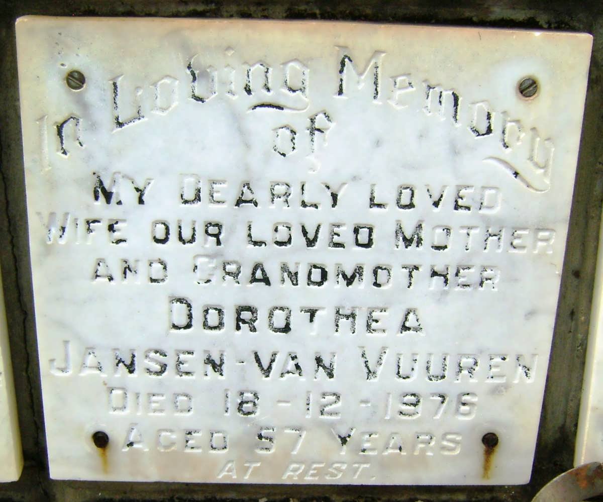 VUUREN Dorothea, Jansen van -1976