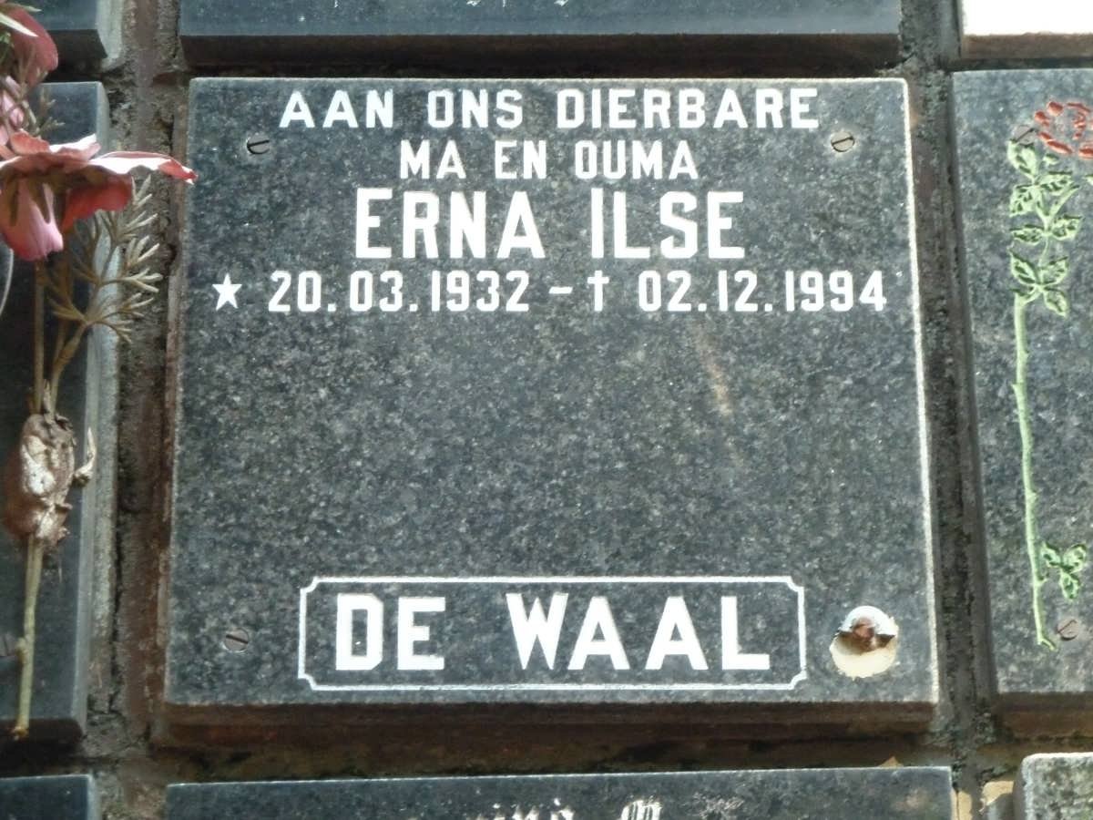 WAAL Erna Ilse, de 1932-1994