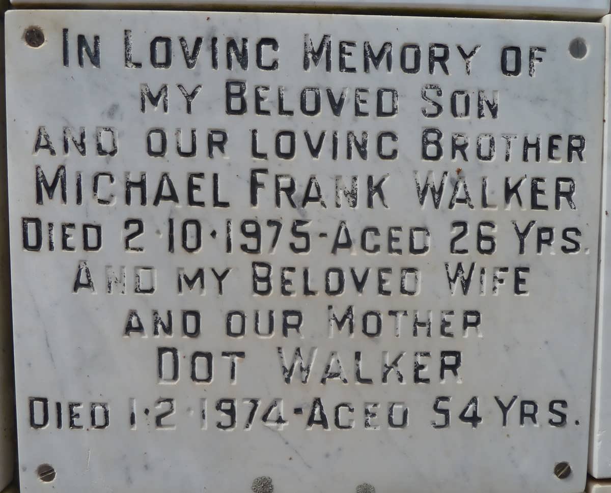 WALKER Dot -1974 :: WALKER Michael Frank -1975