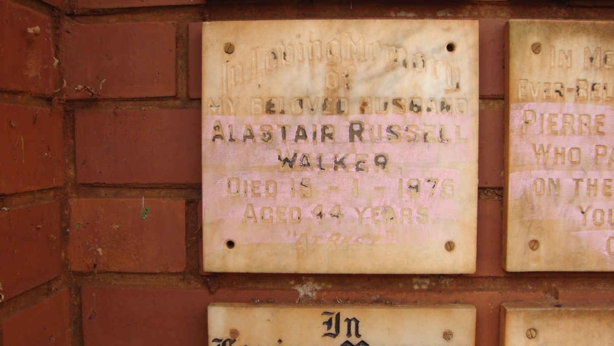 WALKER Alistair Russell -1975