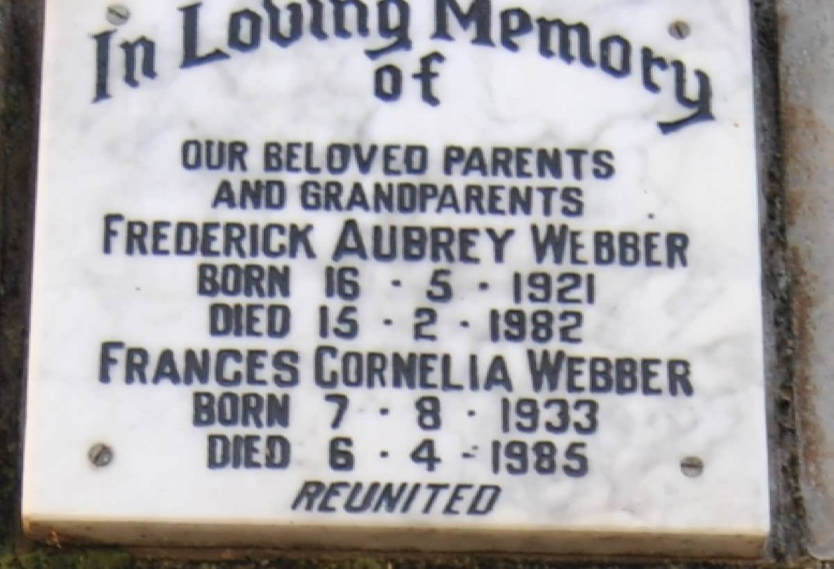 WEBBER Frederick Aubrey 1921-1982 &amp; Frances Cornelia 1933-1985