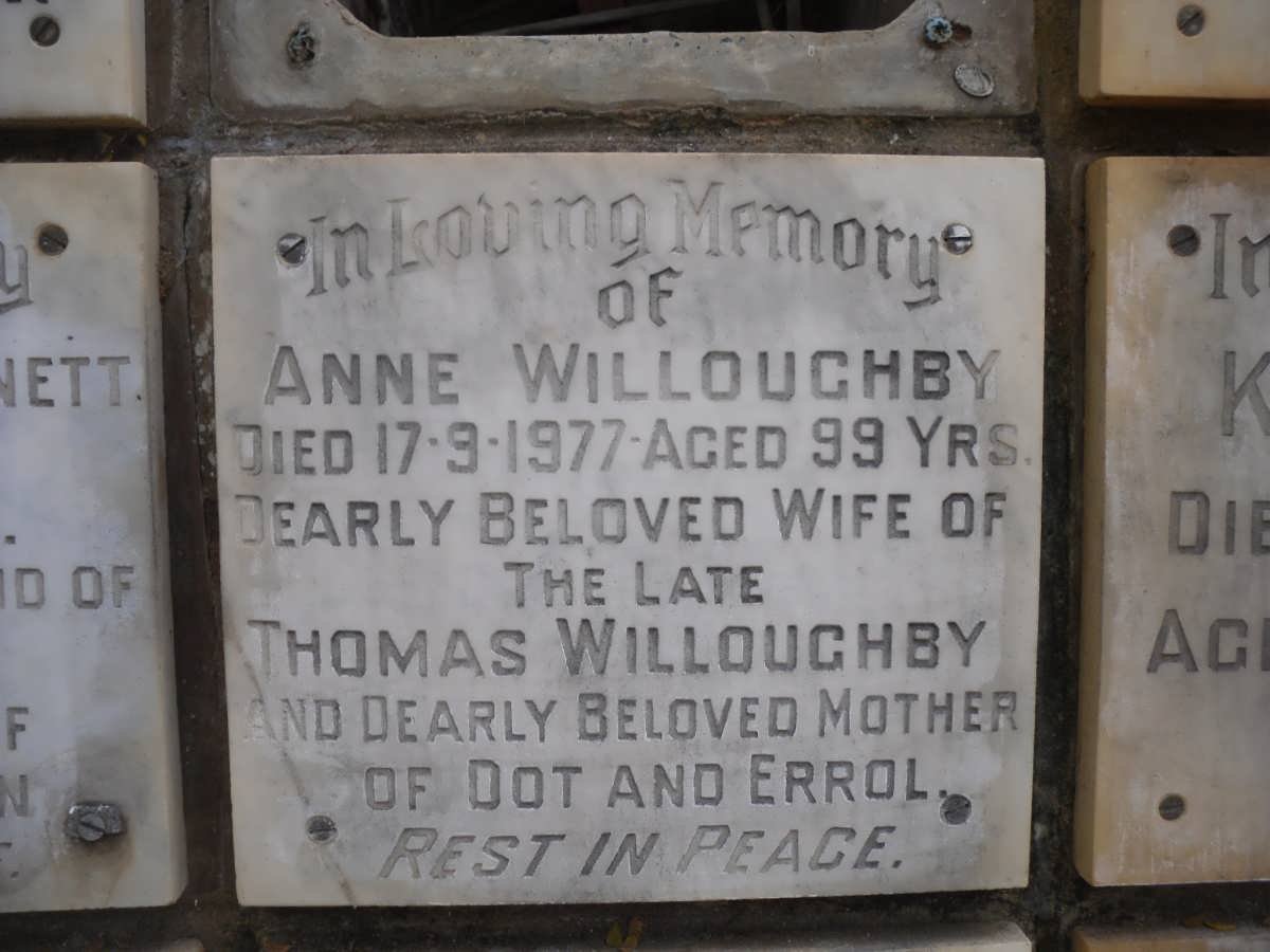 WILLOUGHBY Anne -1977