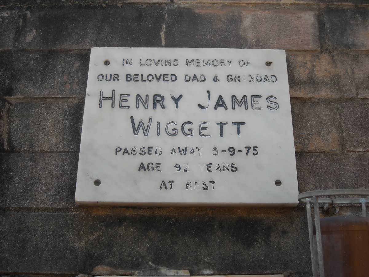 WIGGETT Henry James -1975