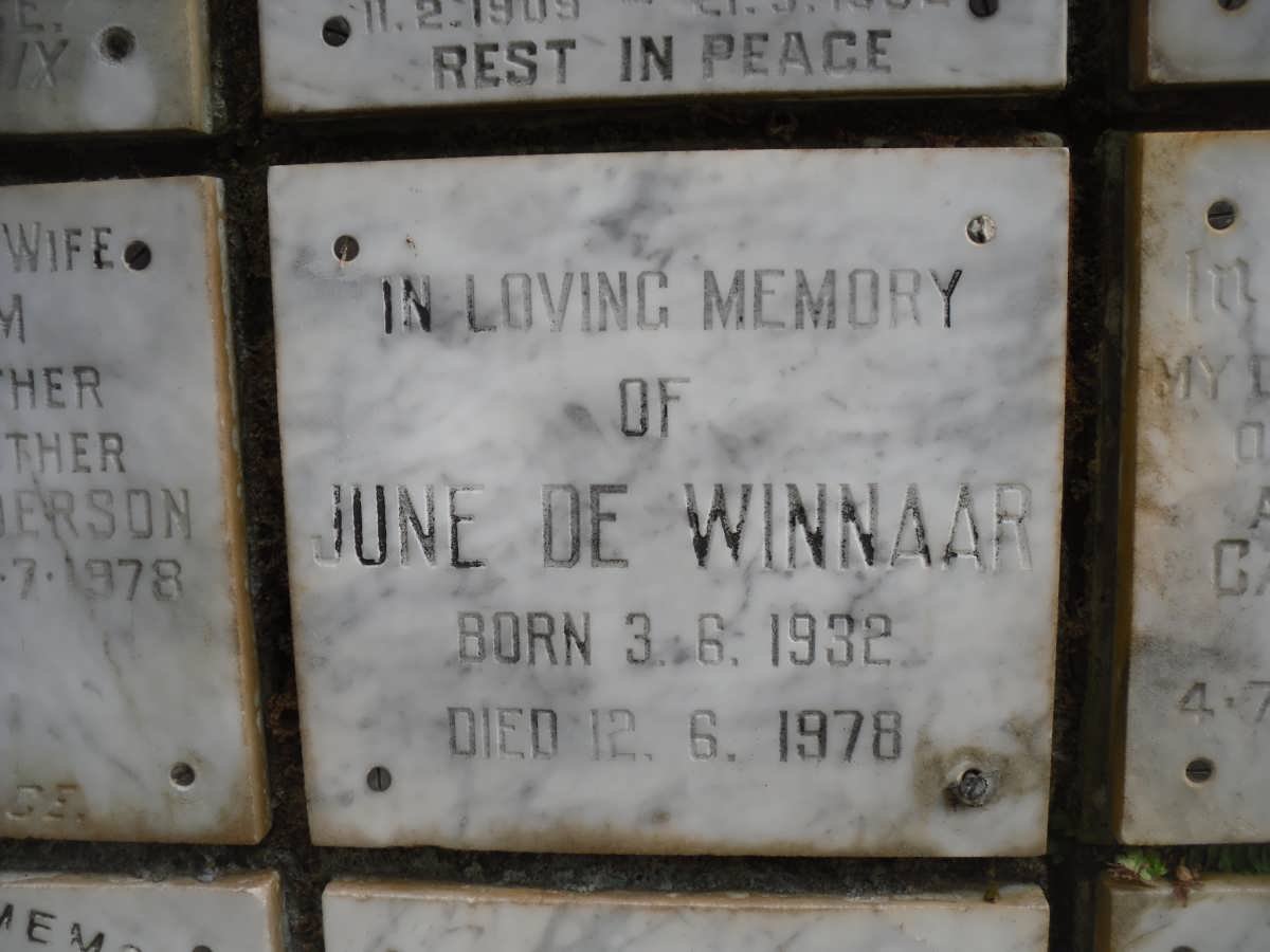 WINNAAR June, de 1932-1978