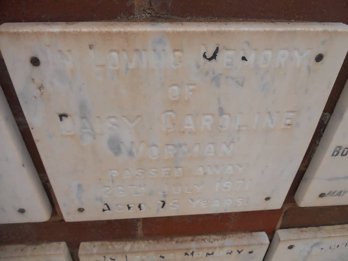 WORMAN Daisy Caroline -1071