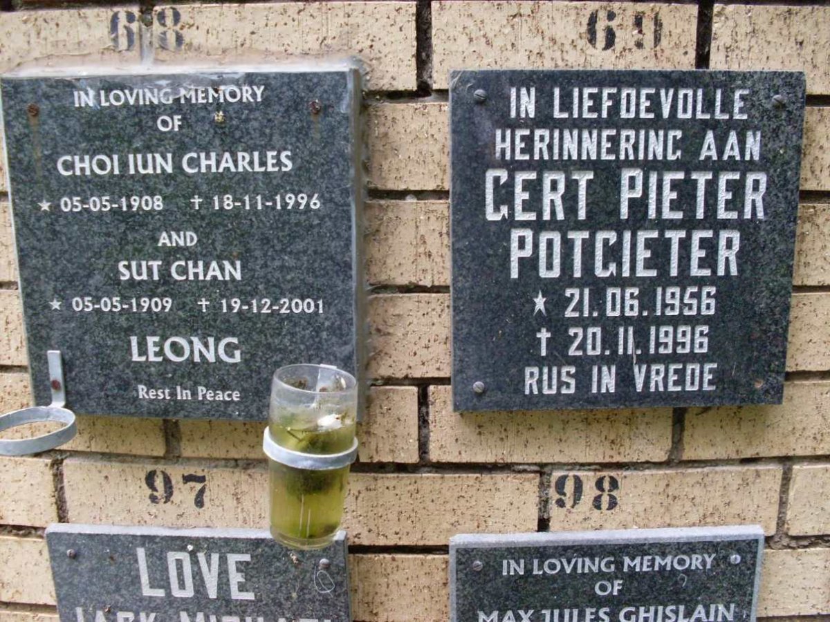 LEONG :: POTGIETER